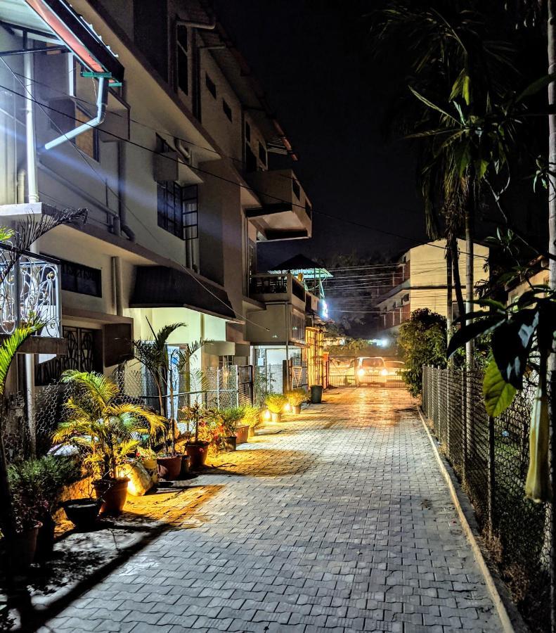 Townhouse - The Urban Inn Dibrugarh Luaran gambar