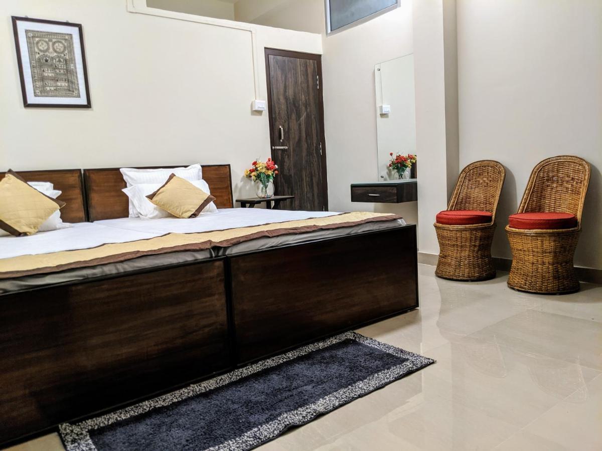 Townhouse - The Urban Inn Dibrugarh Luaran gambar
